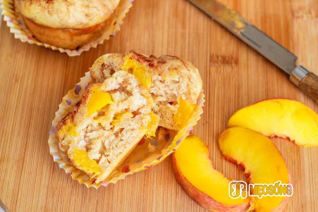 Peach-Pie-Muffins-7